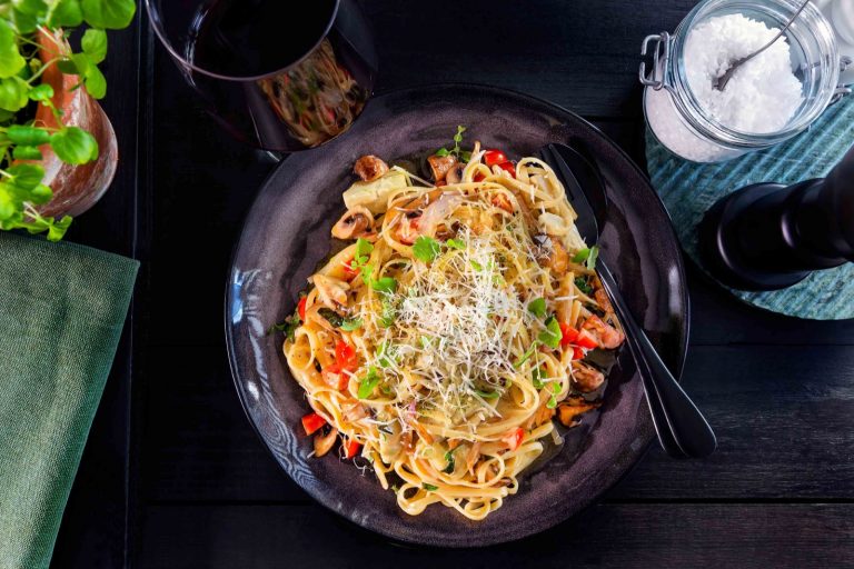 Artisokka-sienipasta