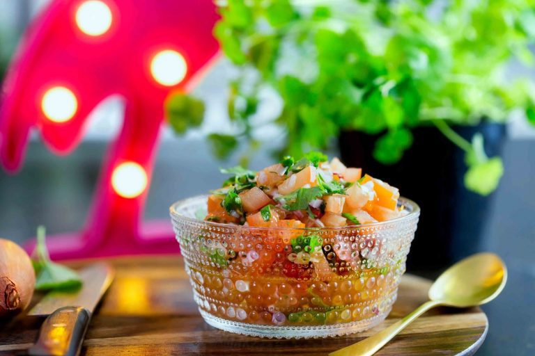 Raikas Pico de Gallo on meksikolainen tomaattisalsa