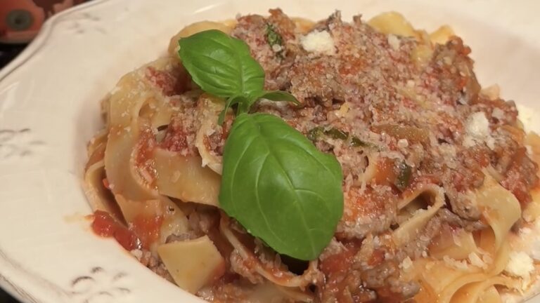 Pasta bolognese